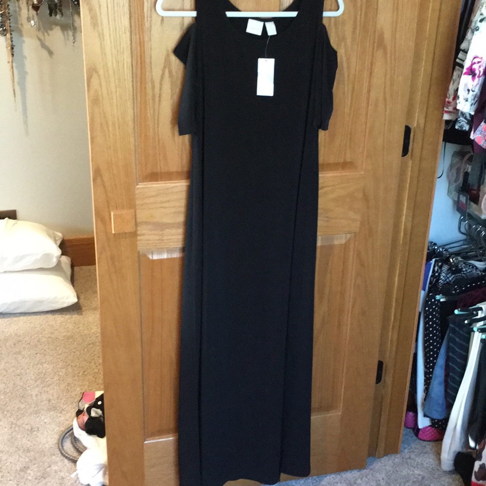 NWT Chico’s Cold Shoulder Maxi